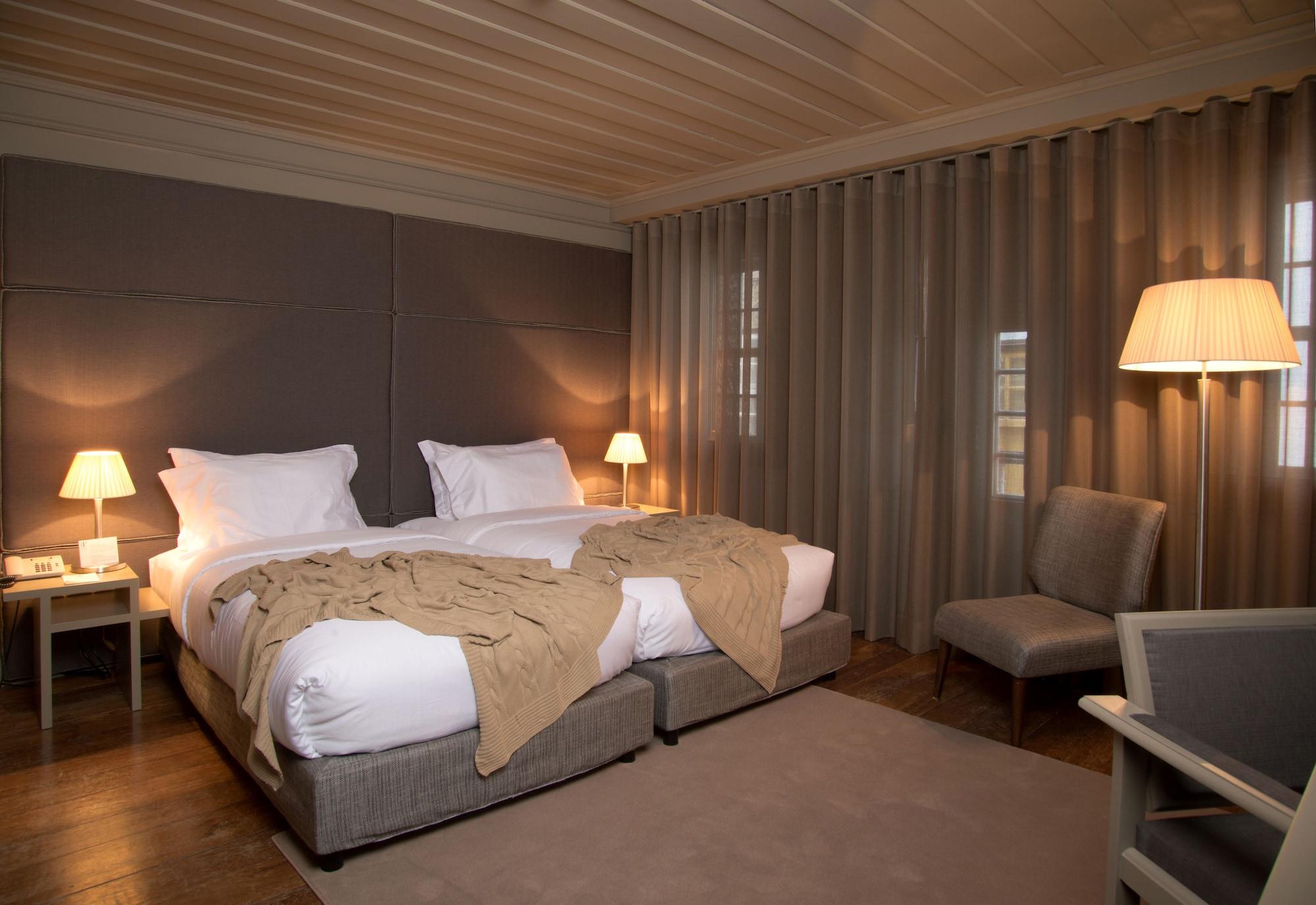 Hotel Da Oliveira Guimarães Extérieur photo