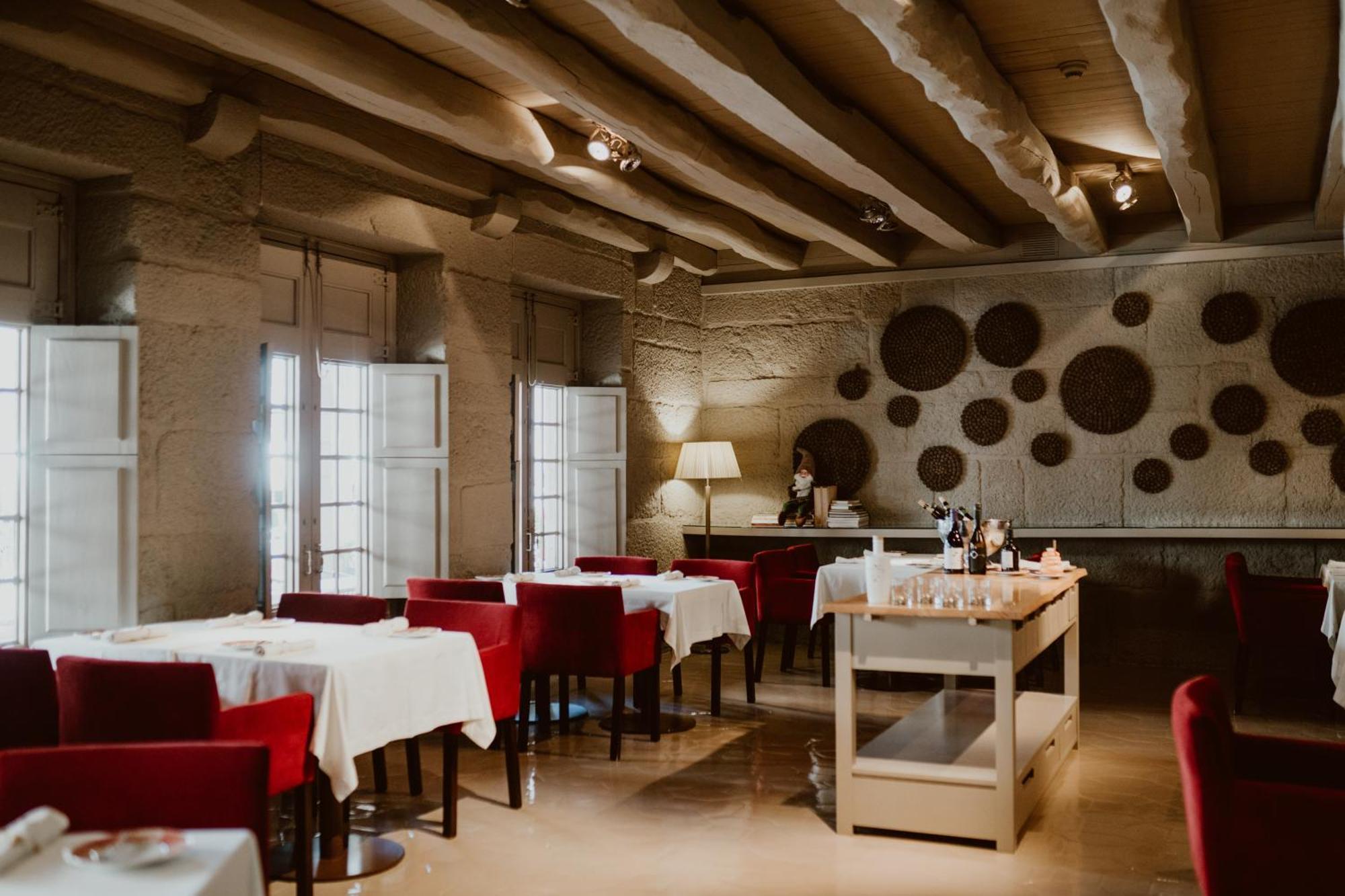 Hotel Da Oliveira Guimarães Extérieur photo