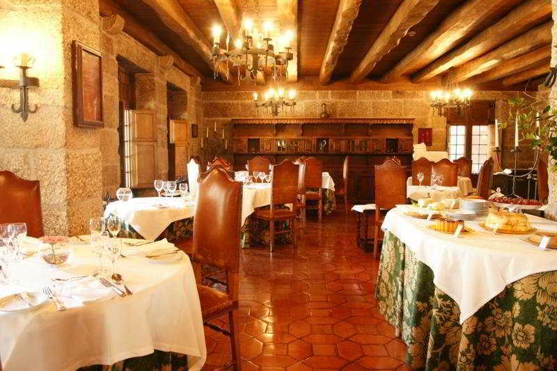 Hotel Da Oliveira Guimarães Extérieur photo